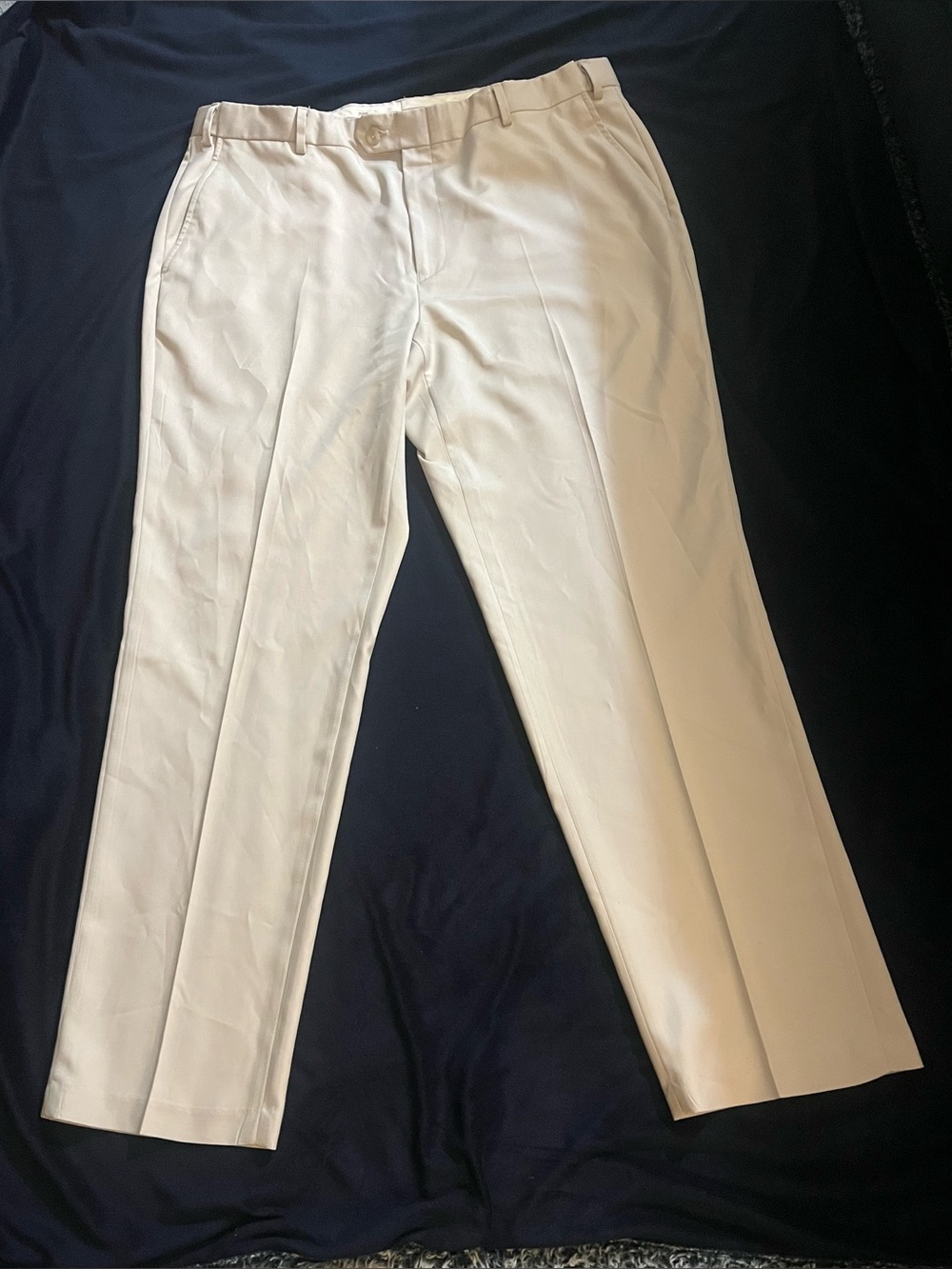 Jos. A. Banks 38x32 men’s polyester flat front pants. Cloud (off white) color.